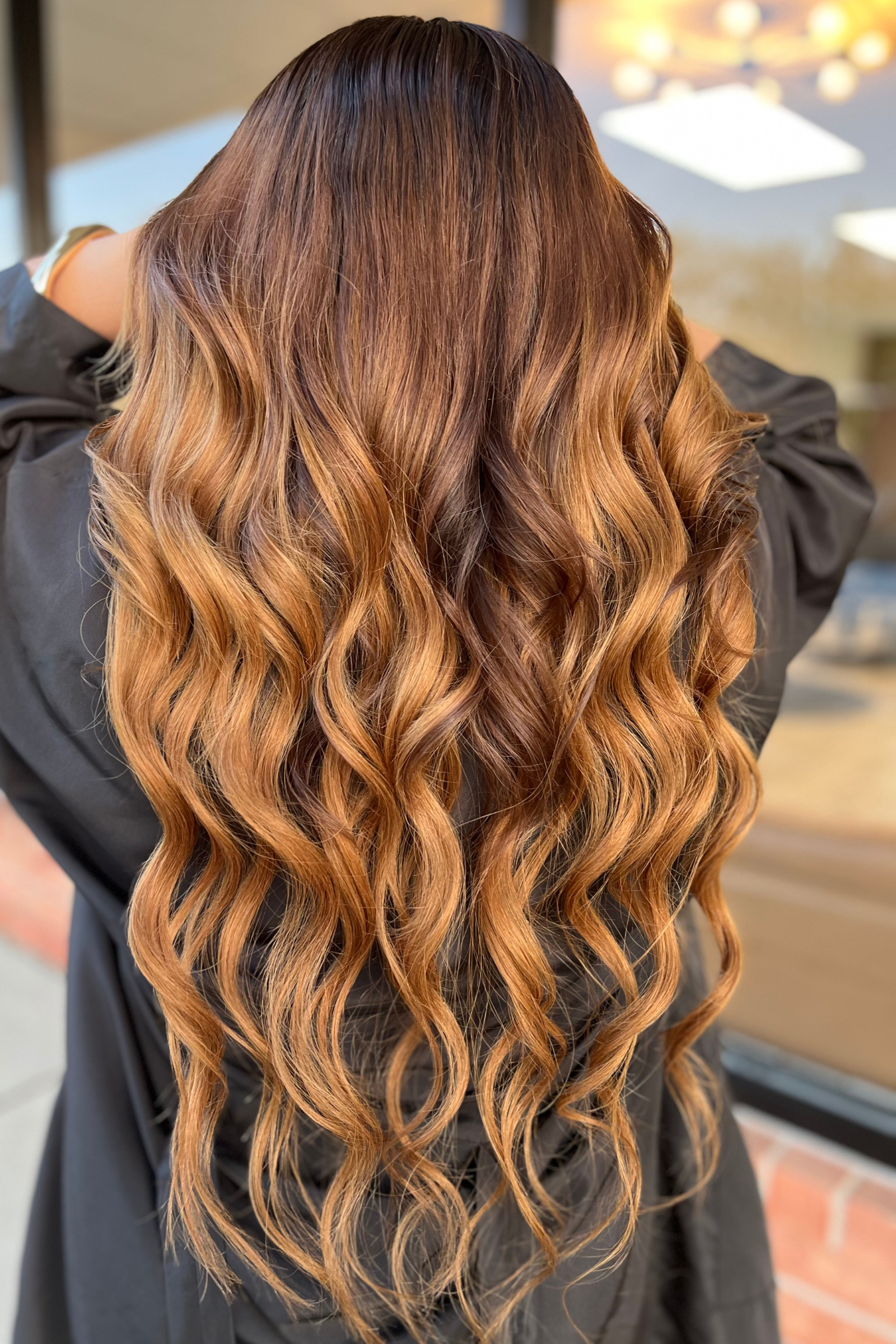 Double Weft #1002 🚩(WAVY TEXTURE) Very Light Ash Blonde - 60cm/24in/70g - Second Image