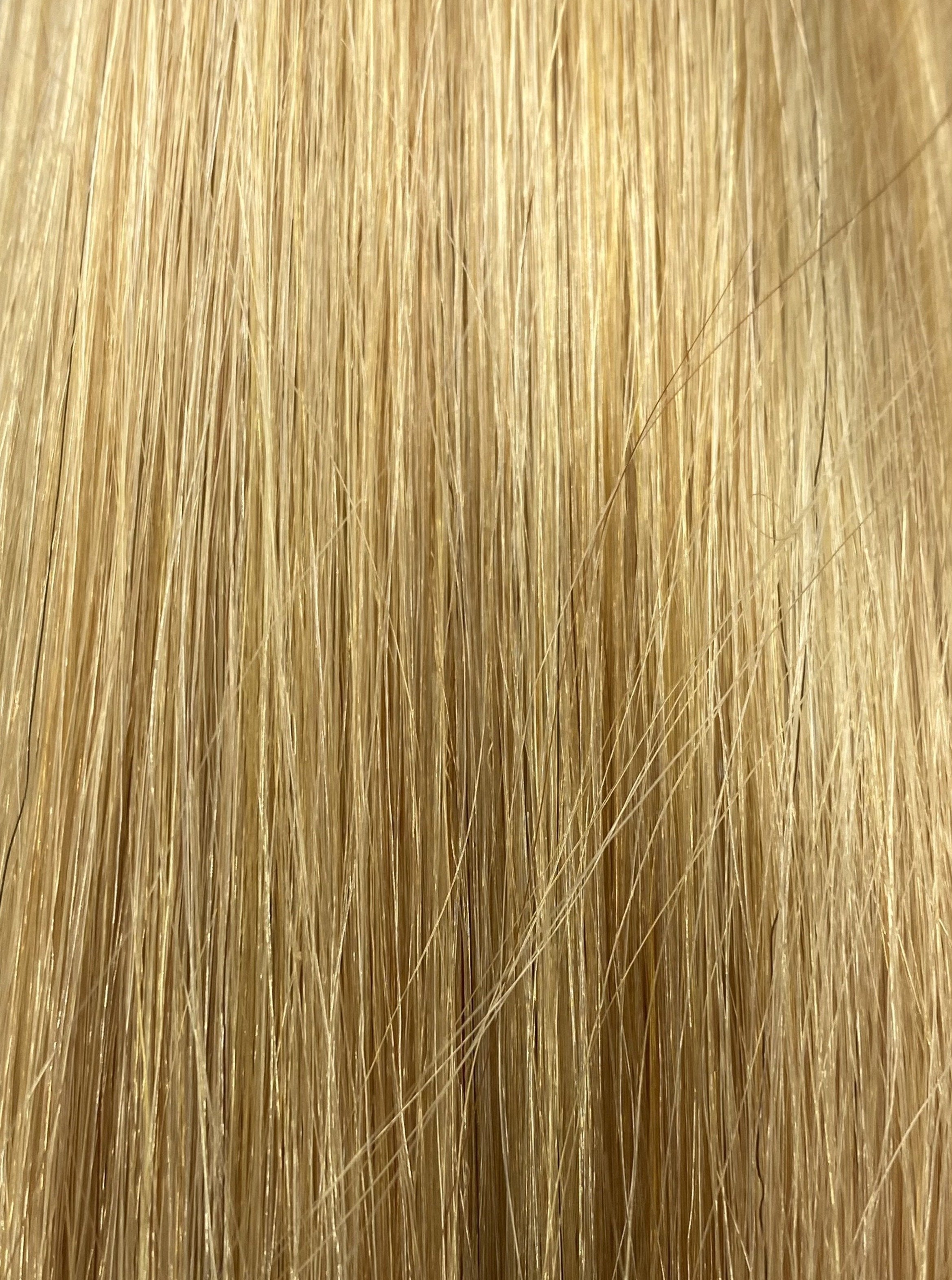 FUSION HIGHLIGHT #140 GOLDEN ULTRA BLONDE 60CM/ 24 INCHES  -  25 GRAMS